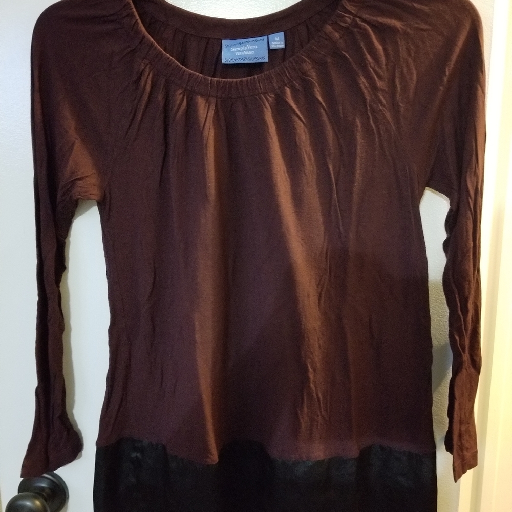 Long sleeve, long top with silk type bottom